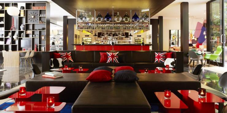 CitizenM